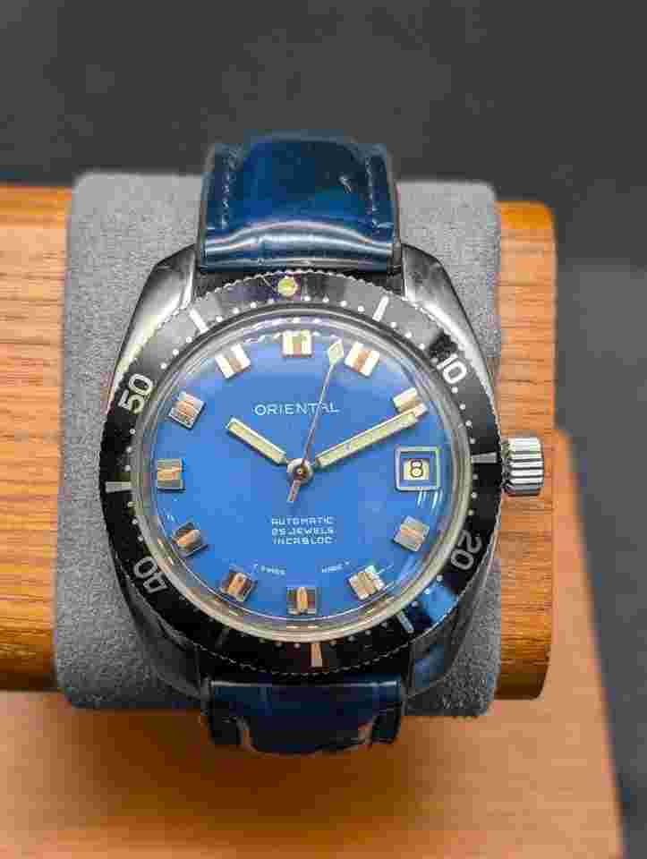 Oriental Diver Automatic - 25 Jewels - Incabloc - VINTAGE 40mm Vintage Diver BLUE DIAL