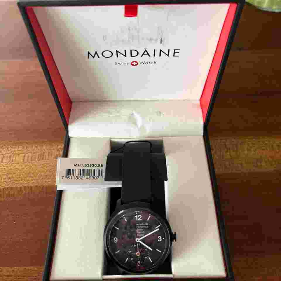 Mondaine Helvetica Nr. 1 Smartwatch Full Set