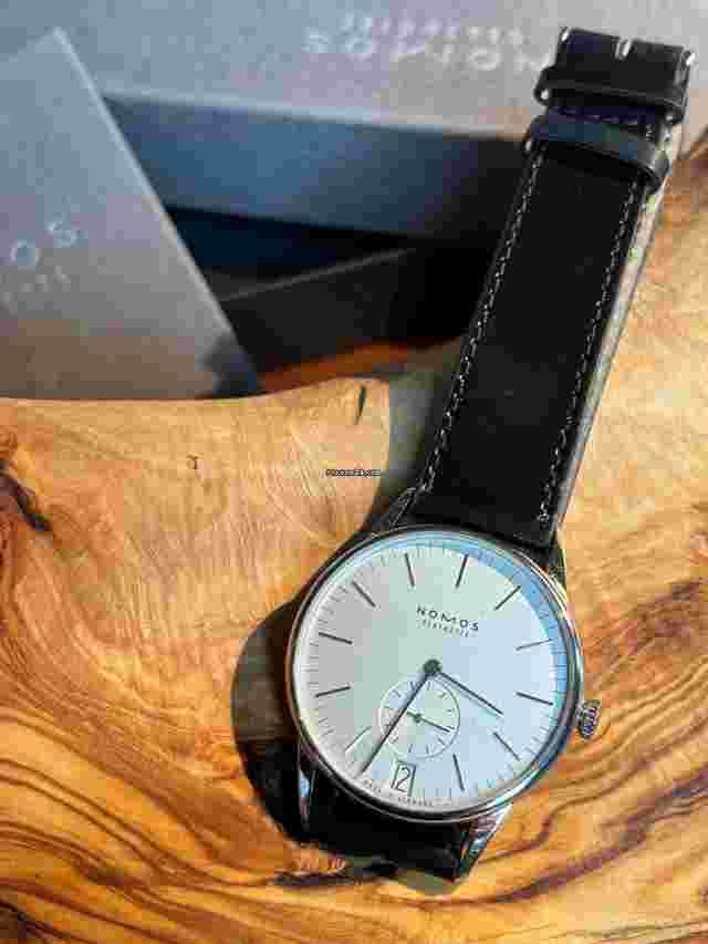 Mühle Glashütte Orion 381 Datum weiß mit Original Verpackung und Beleg Cordovan Lederarmband