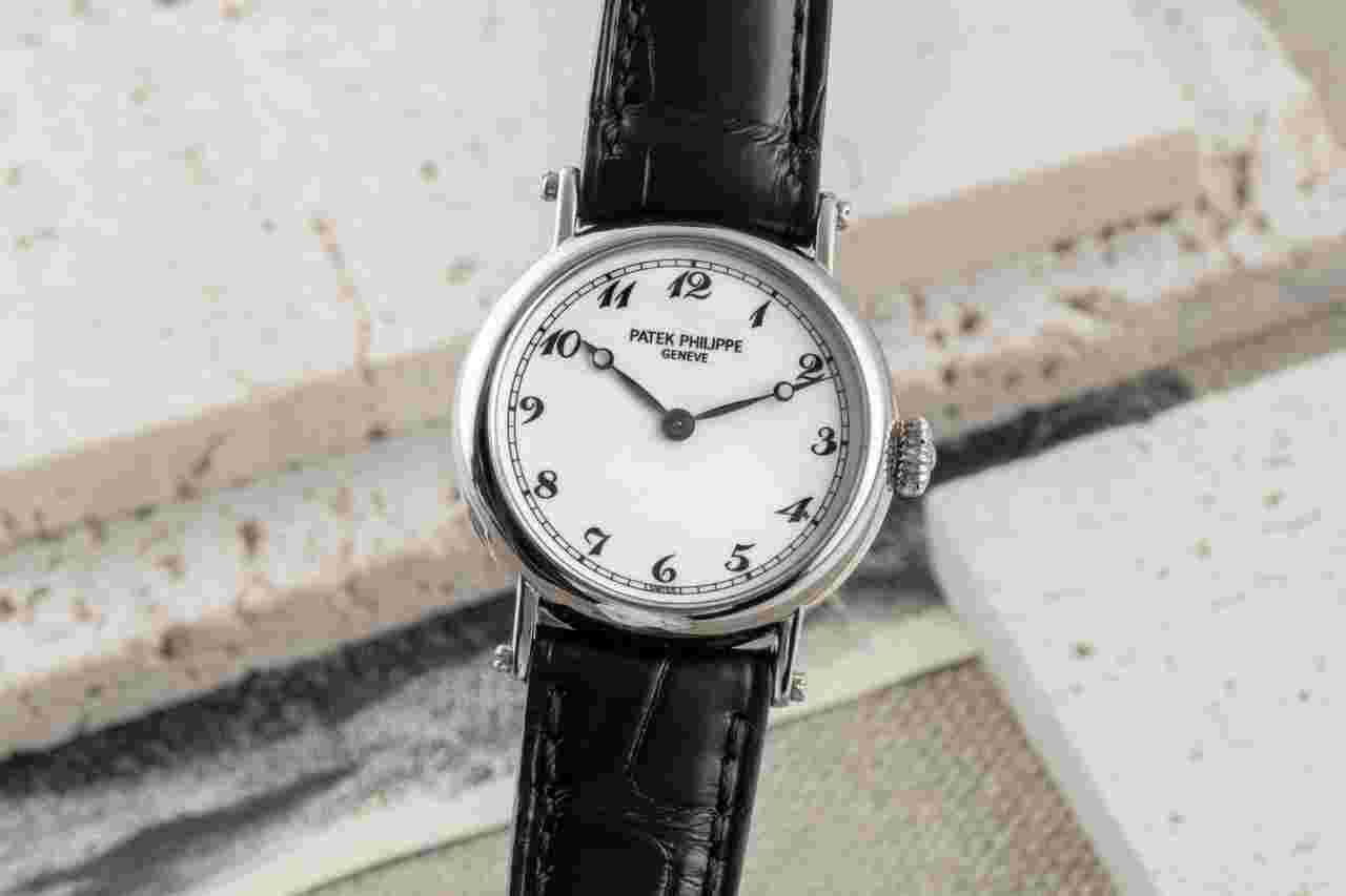 Patek Philippe Calatrava Lady 18K (0,750) Weissgold Handaufzug Damen Ref. 4860