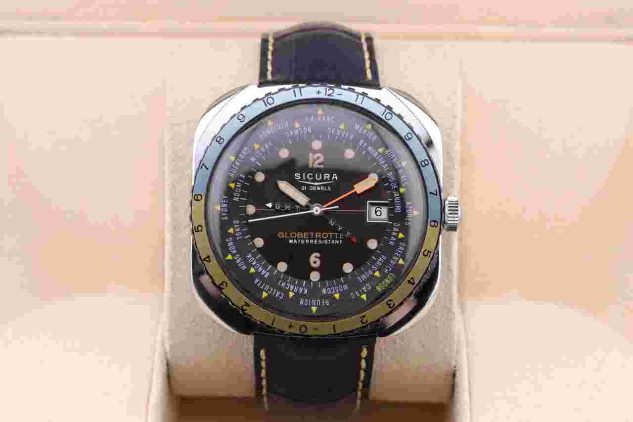 Sicura Globetrotter manual wind GMT