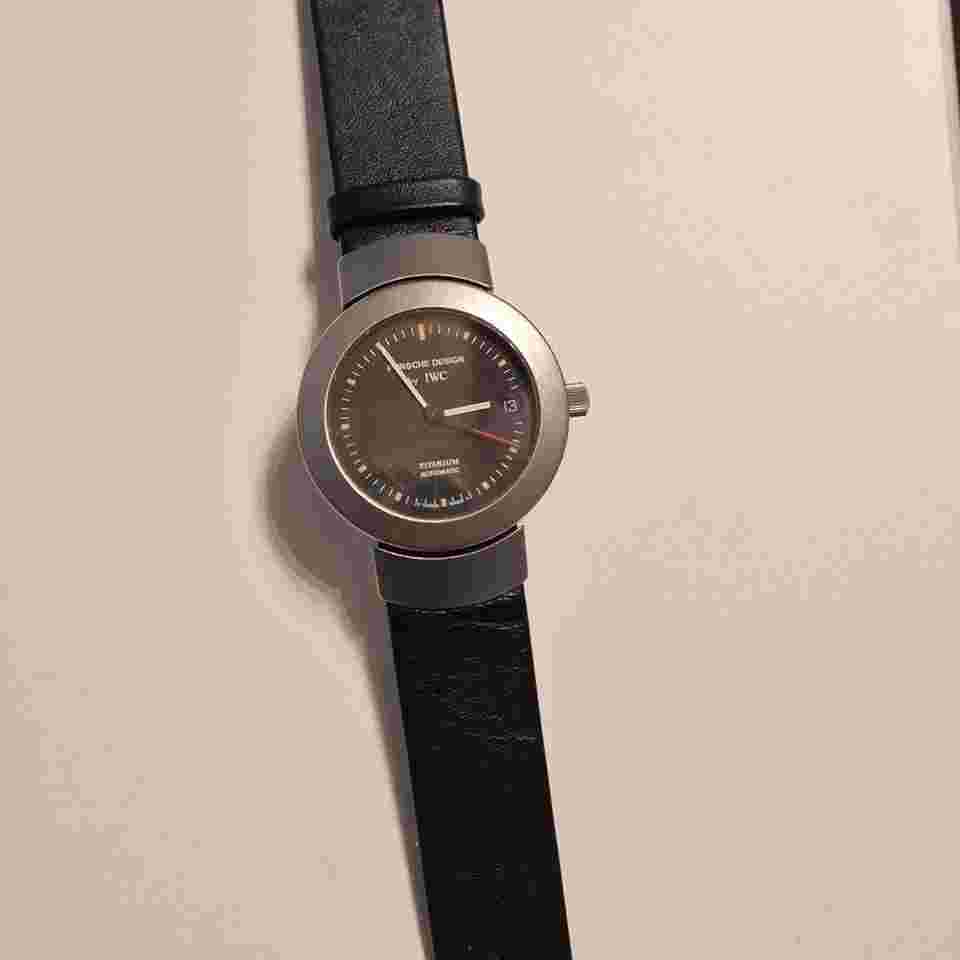 IWC Porsche Design Revisionato dicembre 2025 e cinturino nuovo originale IWC