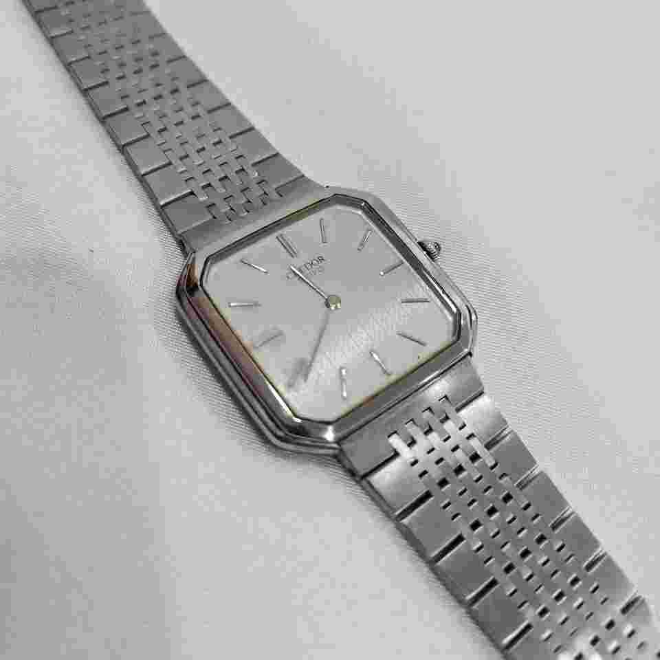 Seiko Credor Tank 6020-5070 Slim 6020-5070 Tank Cabochon Crown 