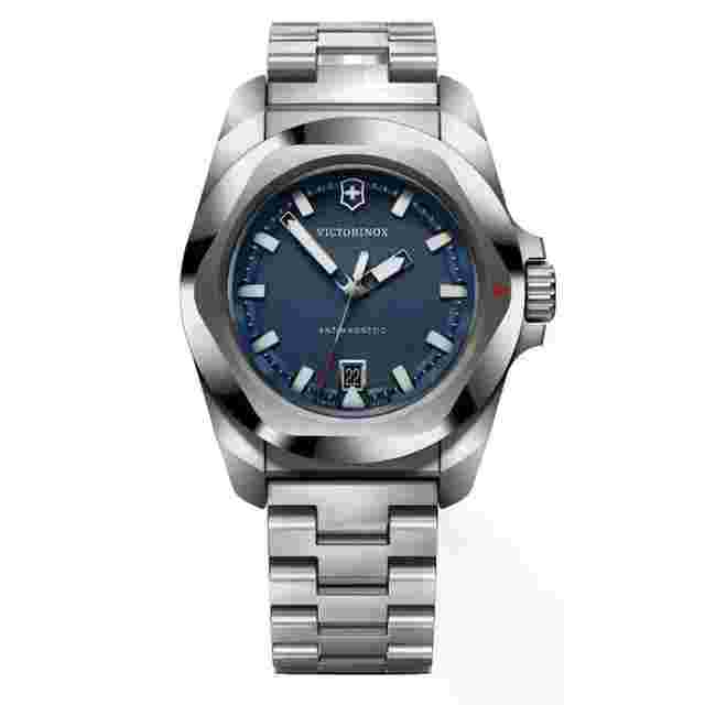 Victorinox Swiss Army I.N.O.X. Quartz 41 mm bleu