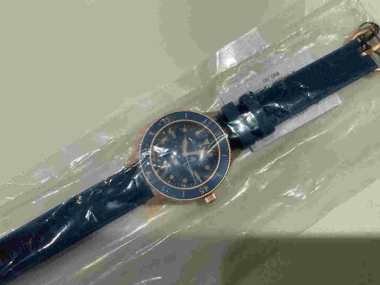 Bulova Mil Ships Cusn8 Special Edition 41mm Automatic Aperto solo per verificare il funzionamento.