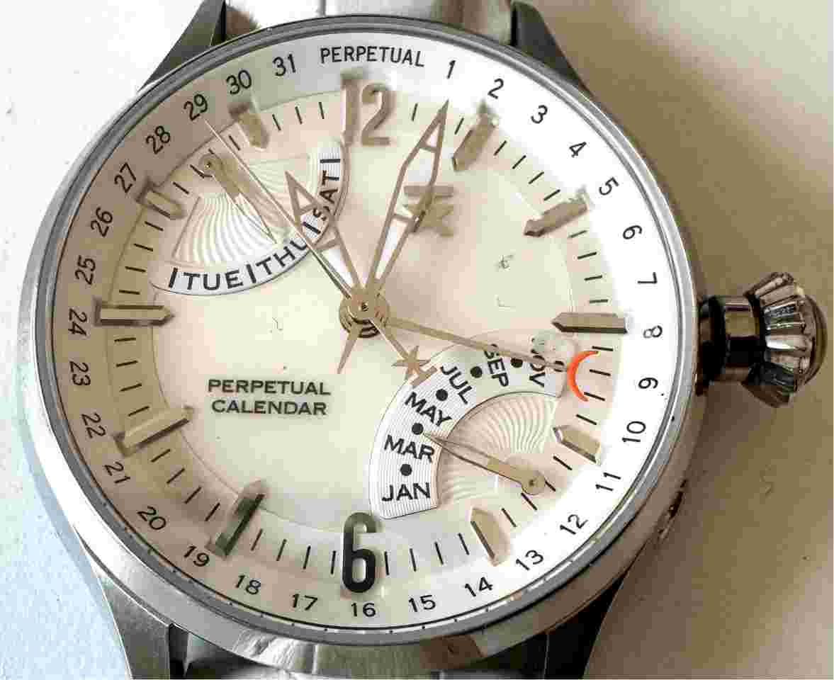 TX Techno Luxury Perpetual Calenda 