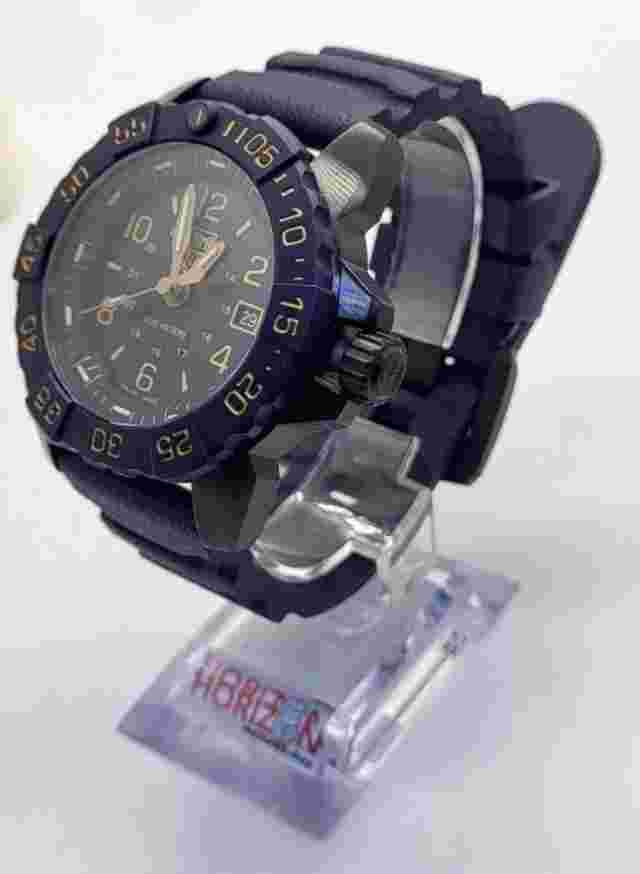 Luminox Back To The Blue 45mm Navy Seal Herrenuhr 20atm LUMINOX Navy SEAL 'Back to the Blue' Men's Quartz Watch