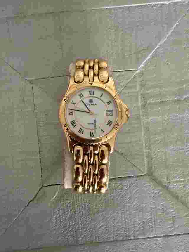 Cyma Gold Gold 18k. Works perfectly. 68gr. Original box.