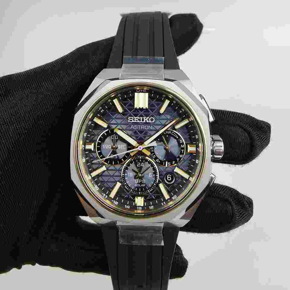 Seiko Astron GPS Solar analog eco drive solar radio GPS World time titanium case stopwatch HAB003J/HAB003