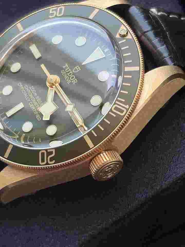 Tudor Black Bay Fifty-Eight Gold 18k 2022 Mint full set stickered.