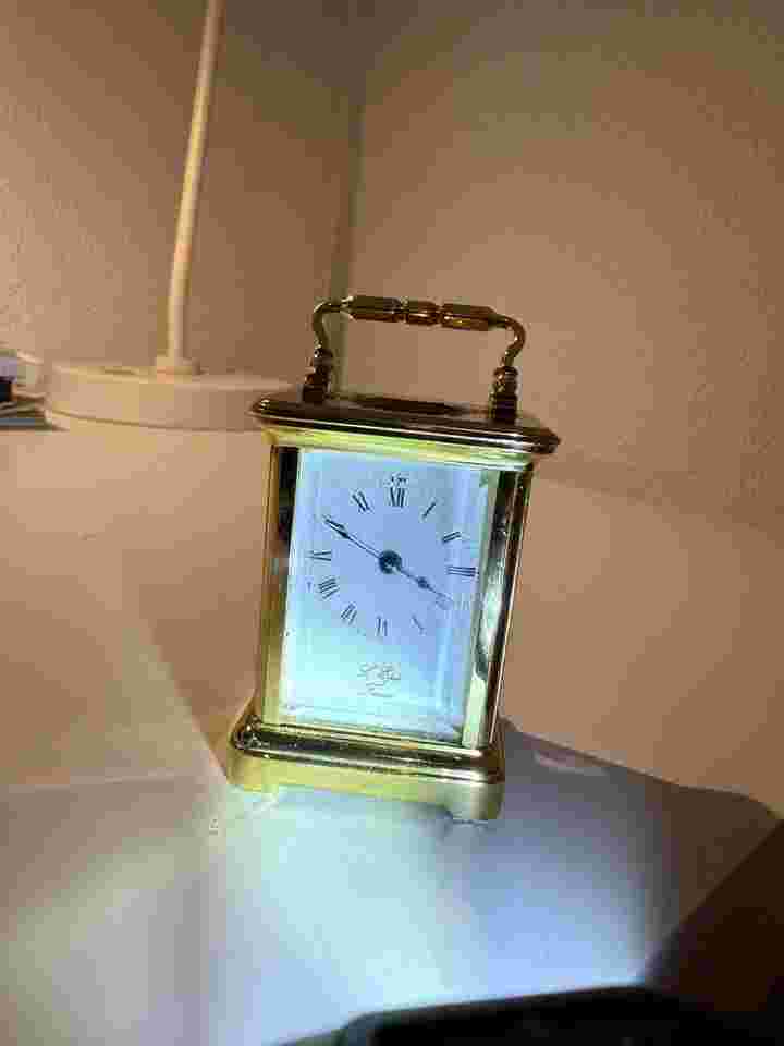 l'épée Pendule 402.63 Mignonette 69 x 44 x 39 mm
