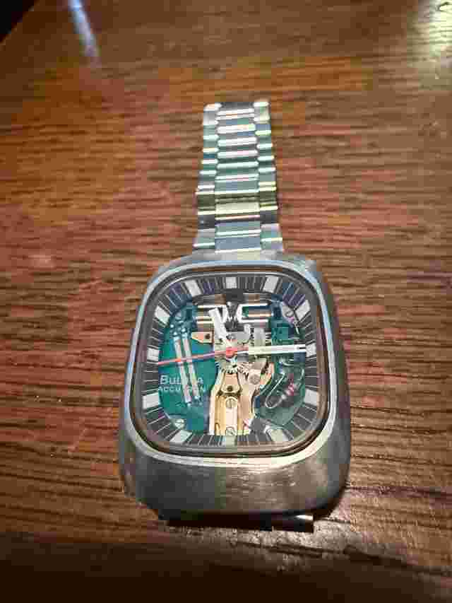 bulovava spacevieuw Bulova Spacevieuw 214 acutron als nieuw met Bulova kistje 