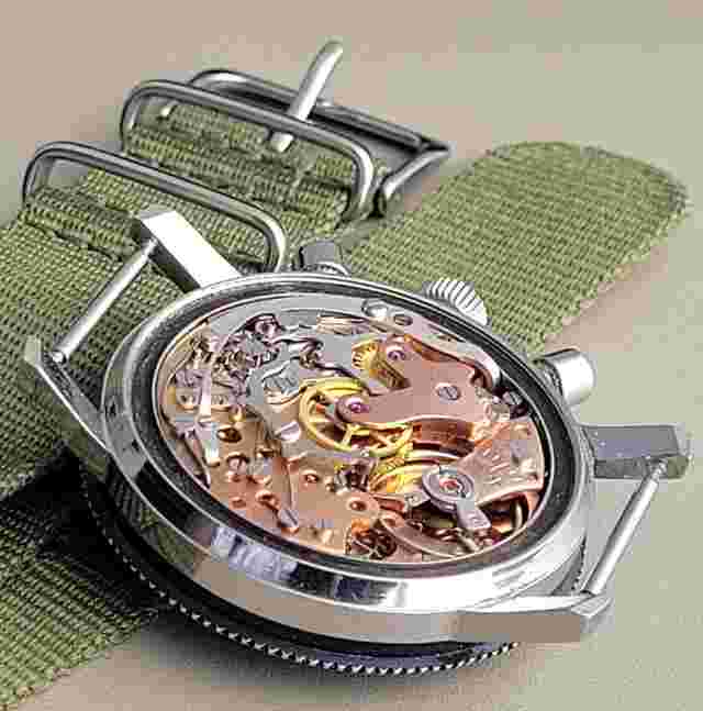 Dürer GENEVE CHRONOGRAPHE chronographe acier rare des années 50-60' état exceptionnel 