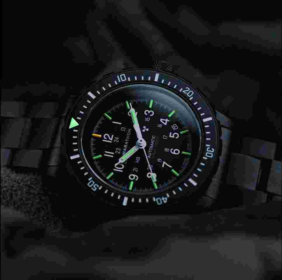 Marathon 41mm Anthracite GSAR with Anthracite Bracelet Rare ETA 2824-2 Full Set Extra OEM Rubber Strap LIKE NEW!