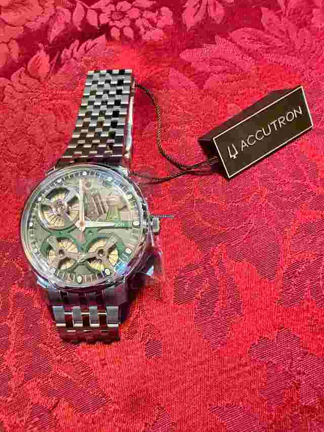 Accutron Spaceview 2020 Electrostatic Accutron Spaceview - New in Box - Stainless Steel