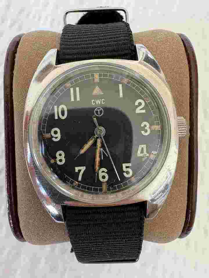 CWC British Military Watch W10 British Army Issued 1981 Broad Arrow Manual Wind
