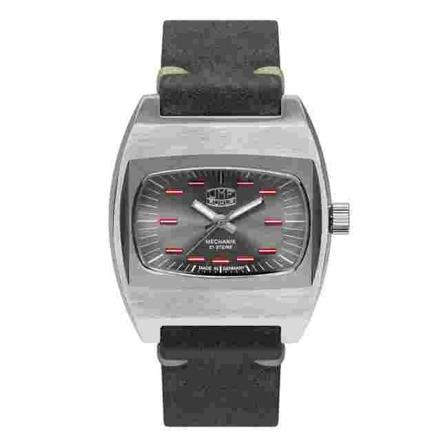 Ruhla UMF Mechanik-Armbanduhr Handaufzug Zaria Limitierte Auflage mit 499 Exemplaren 