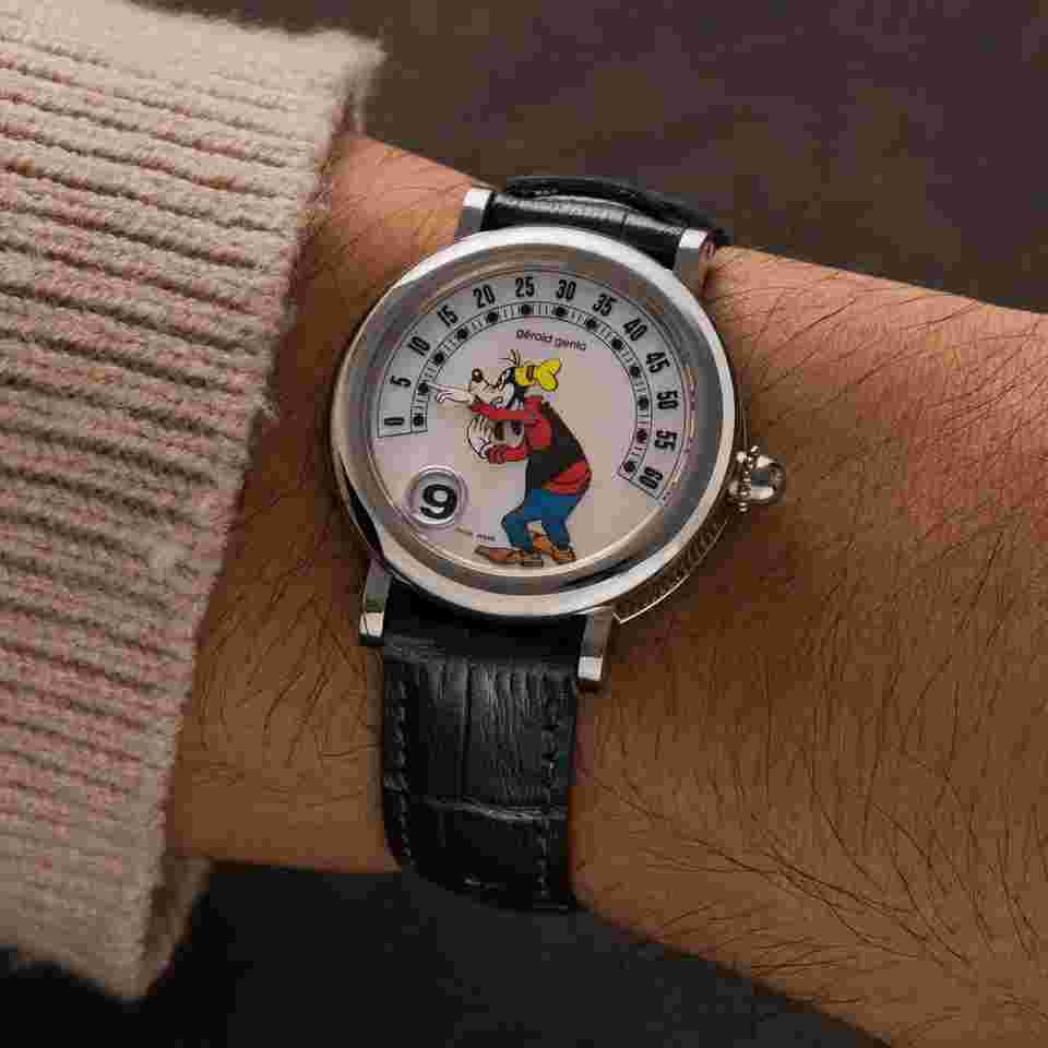Gérald Genta Retrograde Goofy Stainless Steel 34mm automatic G3612 Complete Set