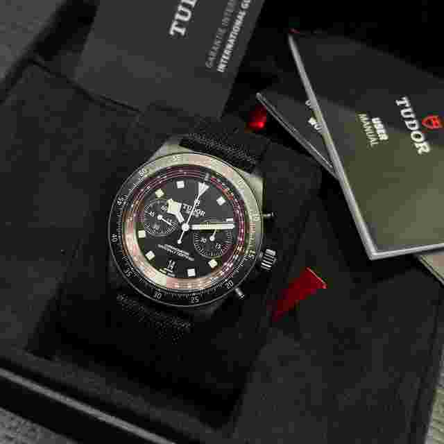 Tudor Pelagos
                           
                                 Fxd Chrono-Cycling Edition New-Full Set