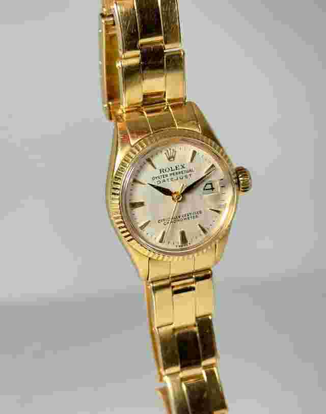 Rolex Oyster Perpetual Lady Date
                           
                                 Pink Gold