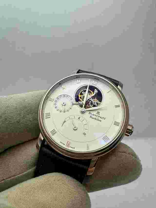 Blancpain Villeret
                           
                                 Tourbillon