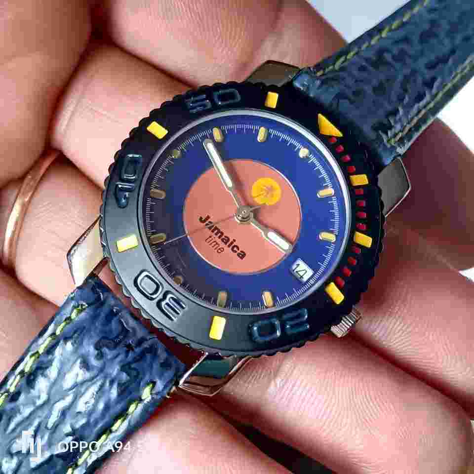 Pryngeps Jamaica Time Quartz - Two-tone dial with applied indexes Vintage 90 NOS Full Set Rotating Bezel Date - UNISEX