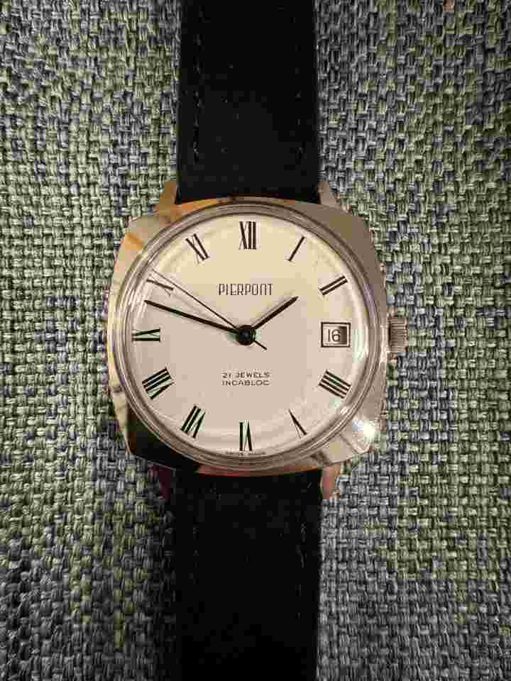 Pierpont Dresswatch > very rare - vintage - cushion case - swiss made <
