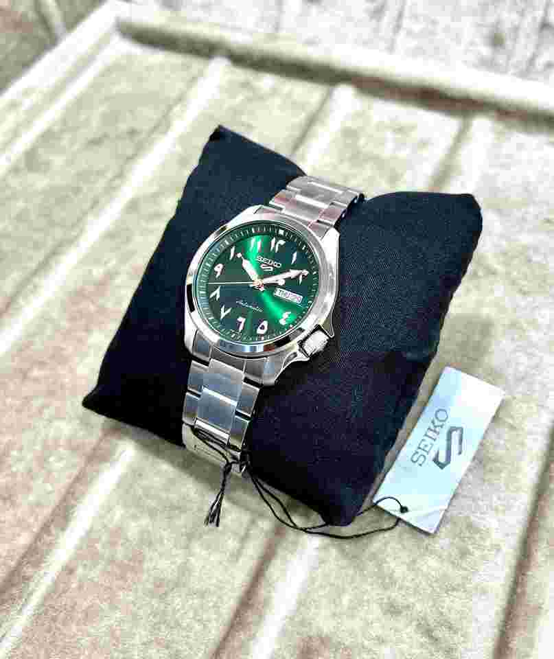 Seiko 5 Sports
                           
                                 SRPH49 Rare Sunburst Green Arabic Dial Automatic Watch Limited Edition