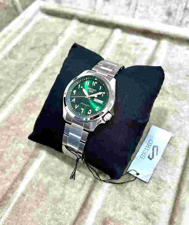 Seiko 5 Sports
                           
                                 SRPH49 Rare Sunburst Green Arabic Dial Automatic Watch Limited Edition