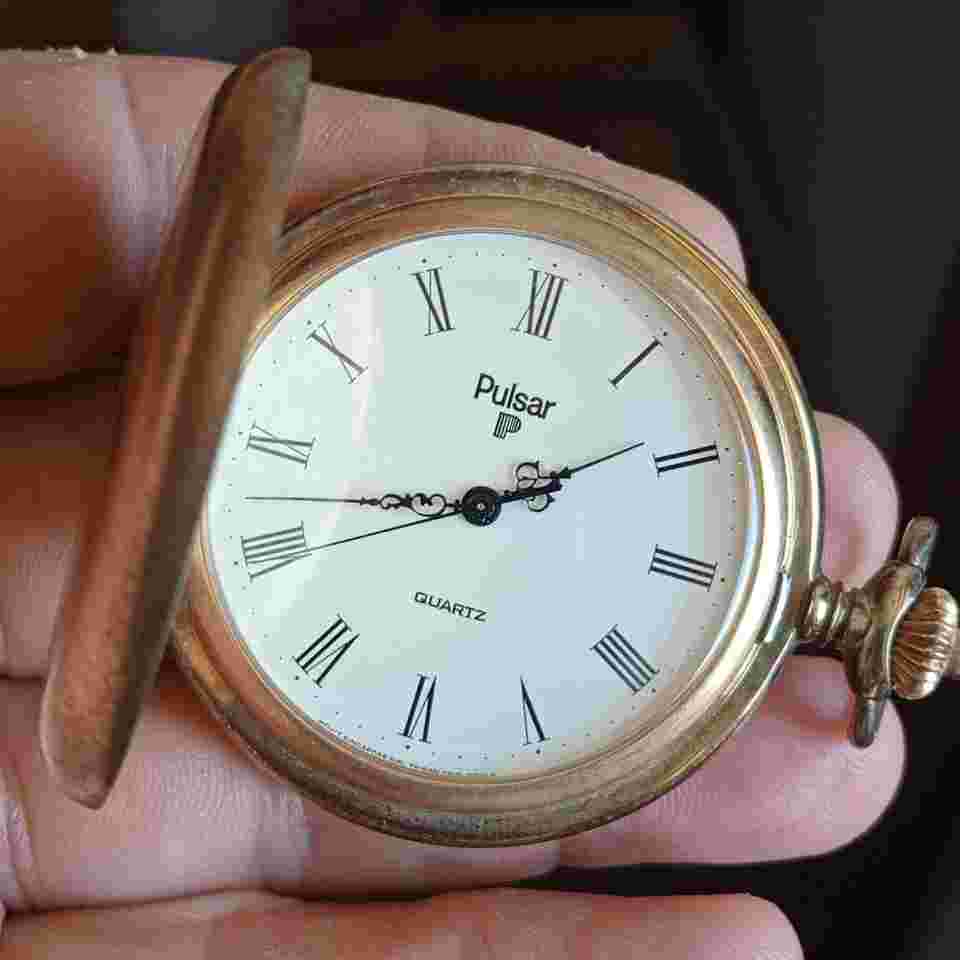 Pulsar Quartz Pocket Watch Vintage 90 NOS rare White dial with Roman numerals - In perfect working order