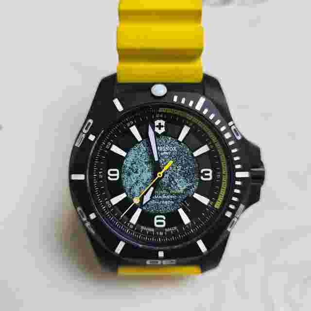 Victorinox Swiss Army I.N.O.X. Diver Professional