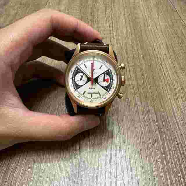 Sea-Gull
                           
                                 1963 Men's 40mm Chronograph with Moonphase and Date Cream Dial Sapphire Glass ST1908 Watch