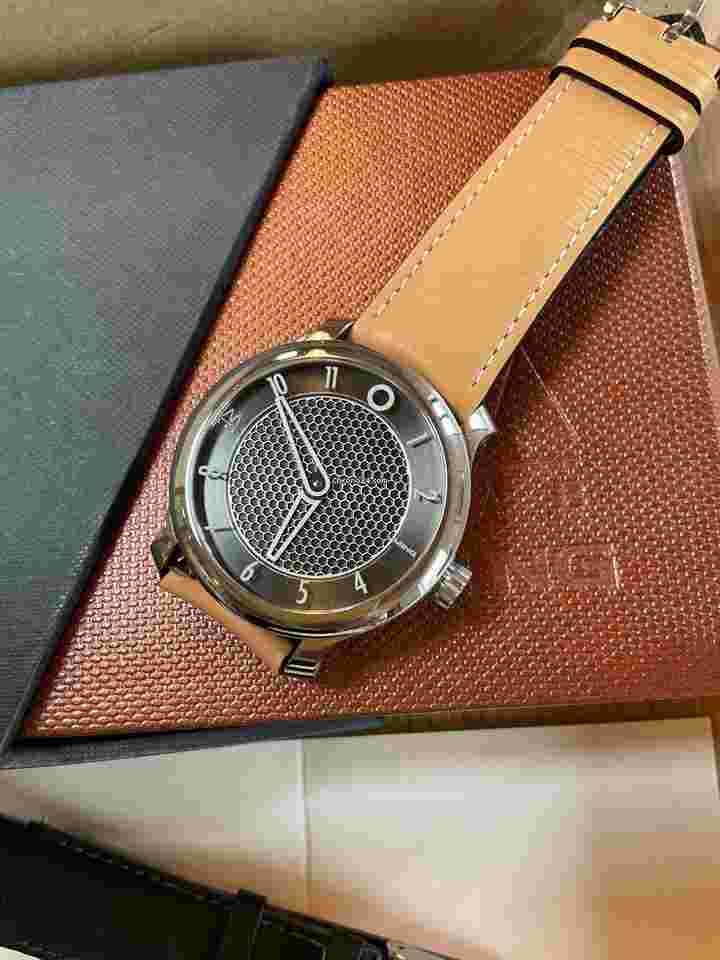 Ming
                           
                                 17.09 Massena LAB