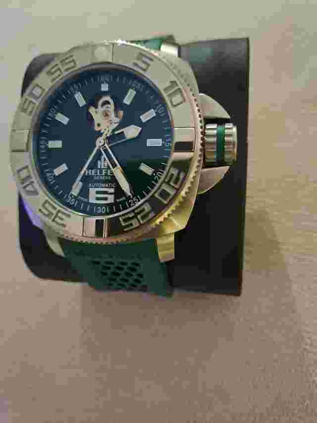 helfer Green Royal Legacy 45mm Helfer Genève Green Royal Legacy – 45mm Automatic | Limited 