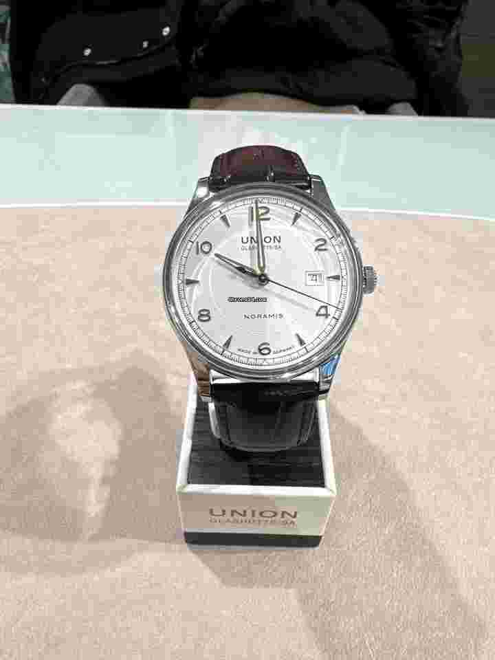 Union Glashütte Noramis Date
                           
                                 Datum