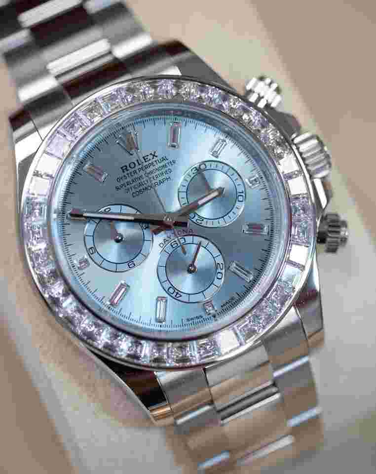 Rolex Daytona
                           
                                 NEW 2024 Daytona 40 FACTORY DIAMONDS 126576TBR