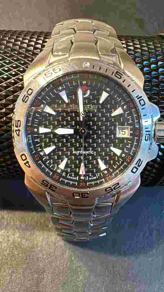 Sector 300 Automatic Near Mint Condition – ETA 2824-2 – Sapphire-carbon