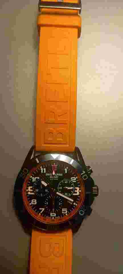 Swiss Military Alpine Military 7029.9879 Raptor Chronograph Full Set mit Original Breitling Armband und Dornschliese