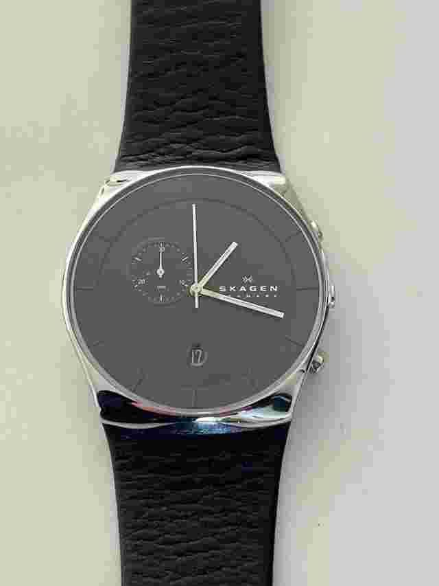 Skagen SKW6070 Klassisk dansk minimalistisk design – Stål / sort skive. Ful