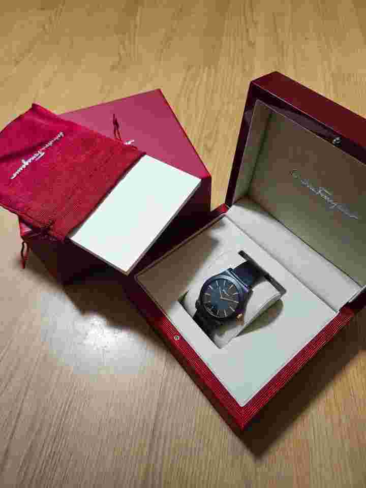 Salvatore Ferragamo Slim Salvatore Ferragamo Slim Ceramic