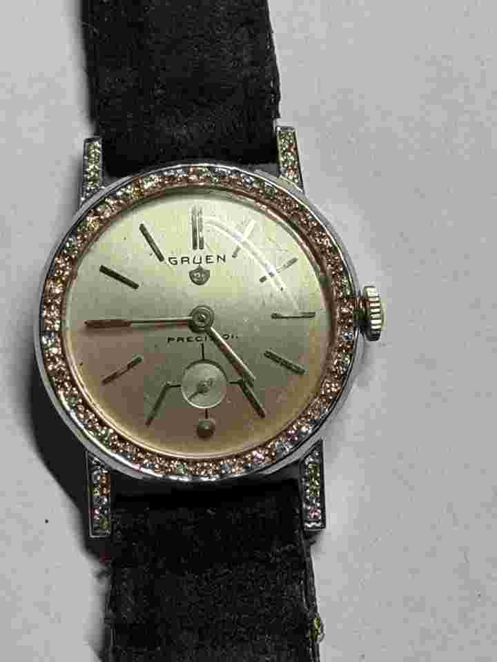 Gruen Precision Lady Gruen Vintage 14 k Gold and Diamond watch