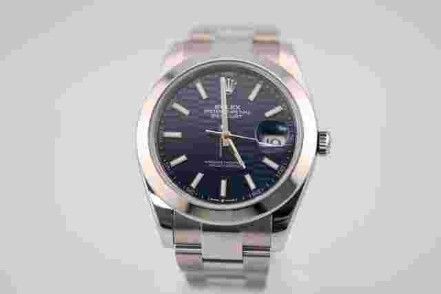 Rolex Datejust 41
                           
                                 2023 Datejust 41 Blue Motif