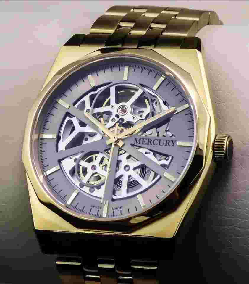 Mercury Skeleton Full Set Zertifikat Neupreis 1278 Fr.