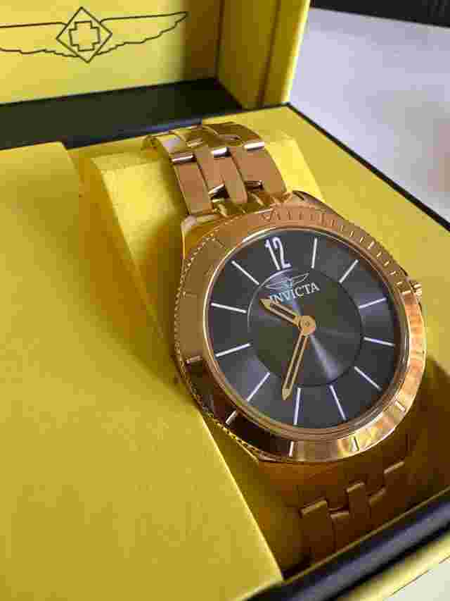 Invicta Reserve Slim Full Set rarely worn