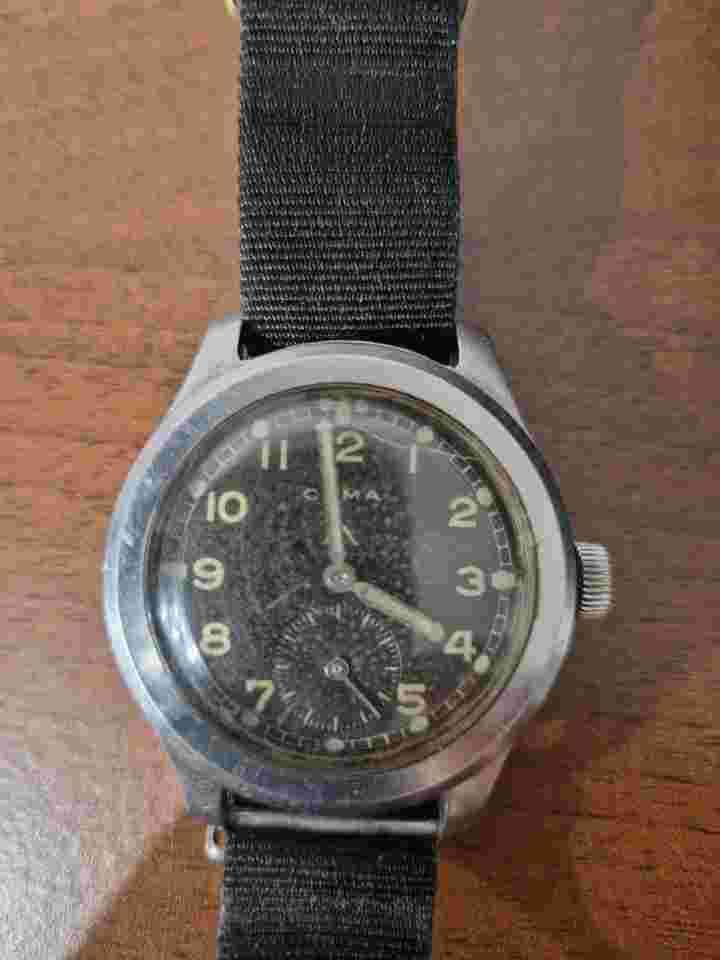 Cyma WW2 Military Dirty Dozen Montre homme vintage Cyma WW2 Military Dirty Dozen
