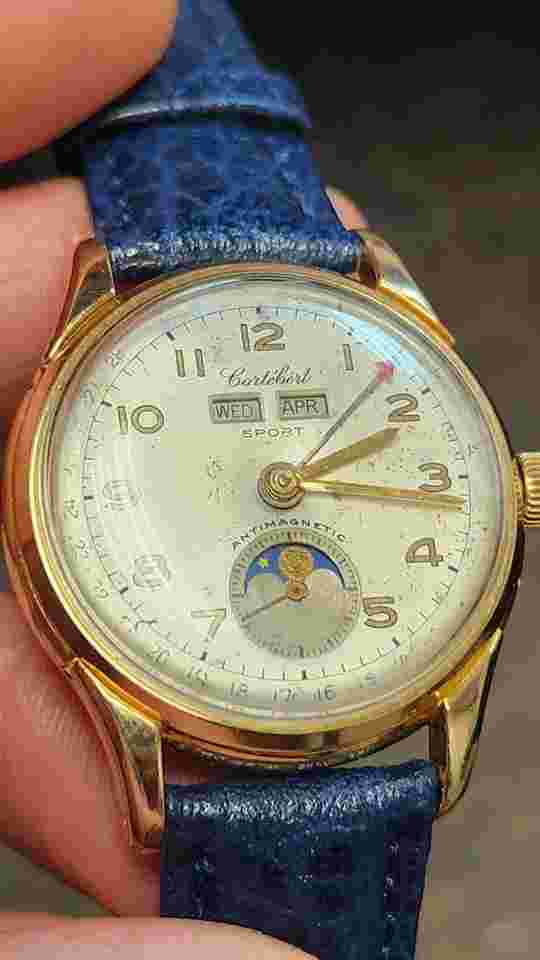 Cortébert Triple Calendar Moonphase Manual Wind Cal. 677 - Very Rare Model Serviced