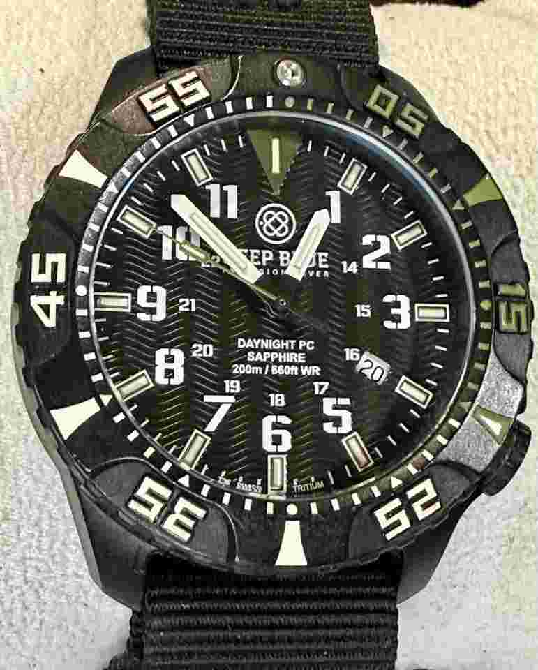 Deep Blue Day Night DEEP BLUE Day/Night PC Date Diver Mens Sport Watch.