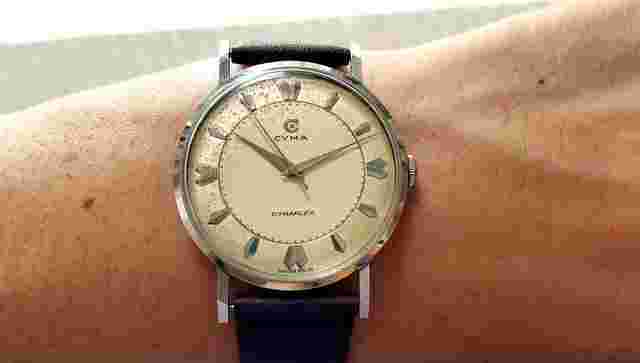Cyma 1950's Cymaflex Oversize 36mm Stainless Steel “Fly Wing” Dial – Cal. R.459