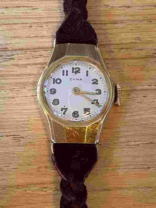 Cyma Gold Damenuhr Cyma 18K Gold / 750