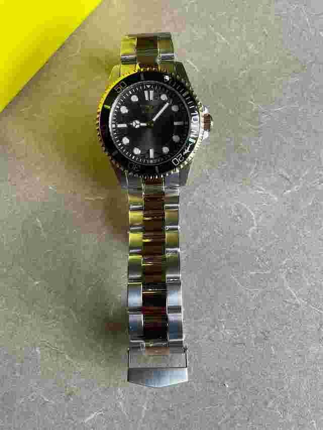 Invicta 49706 Invicta Pro Diver Quartz Black Dial Men's Watch 49698 featur